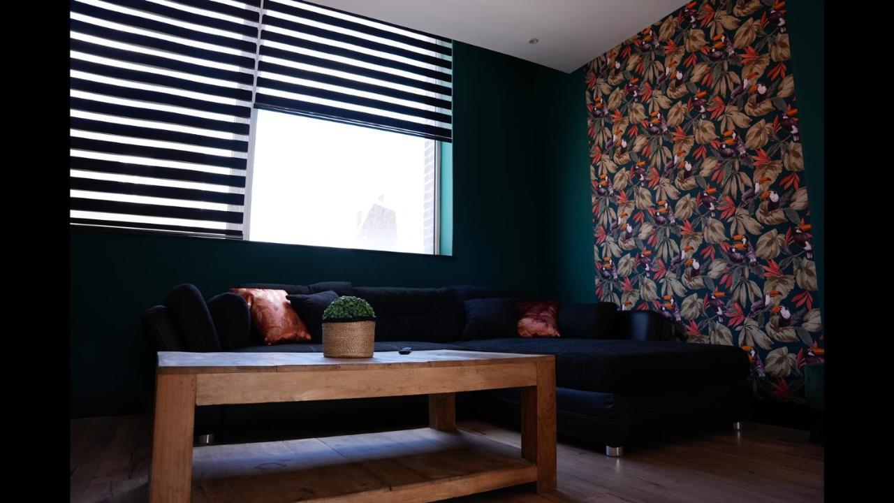 Les Charmes De Liege Apartment วาลองเซียนส์ ภายนอก รูปภาพ